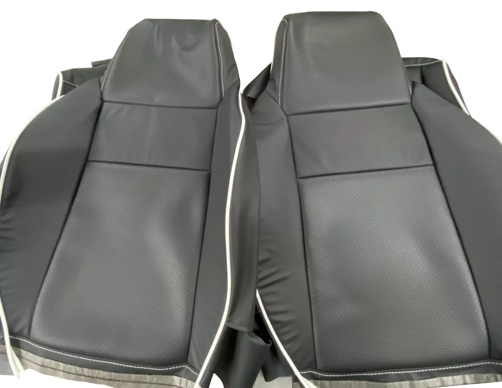 1989-1997 Geo Tracker seats upholstery