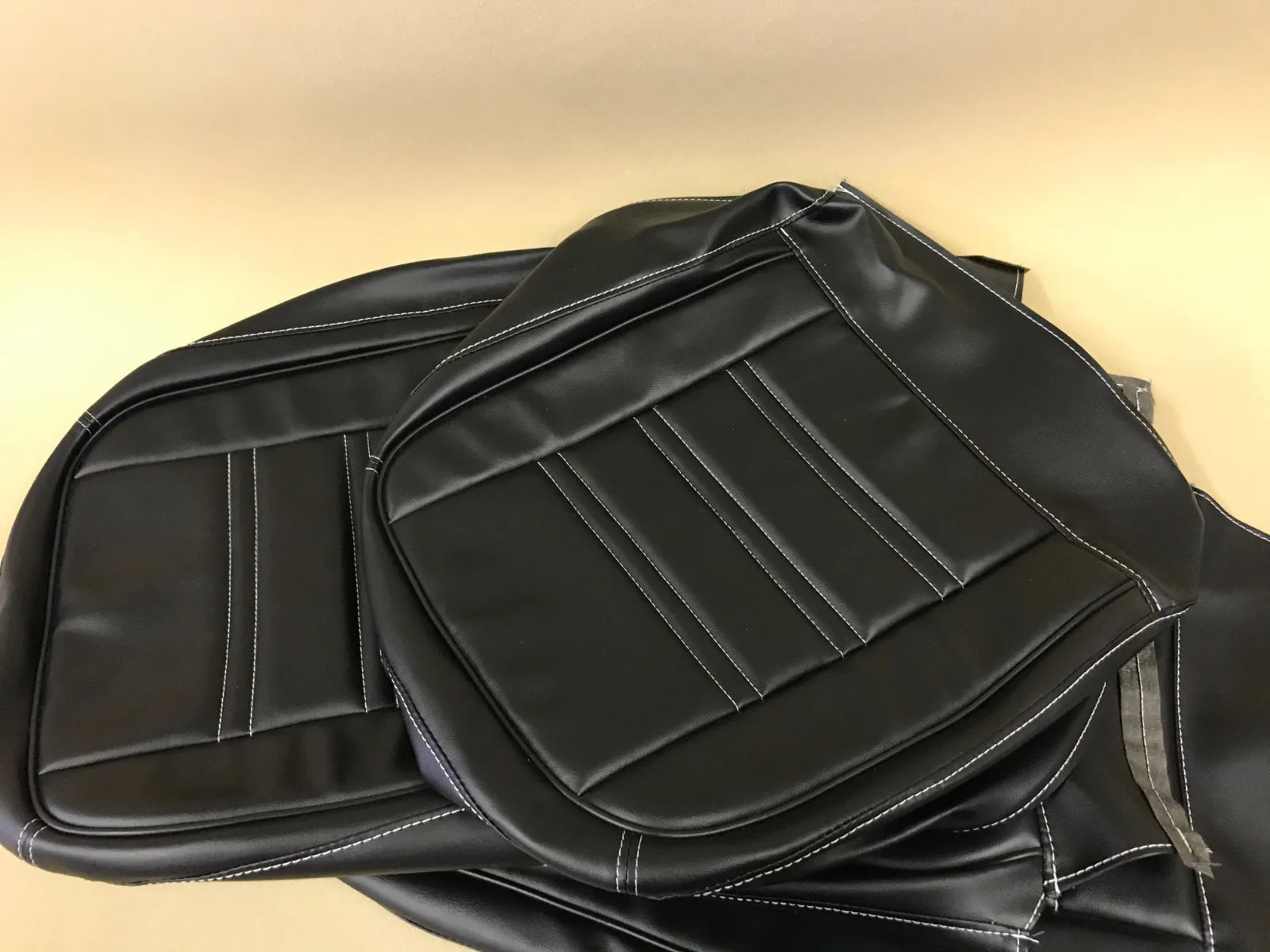 1976-1978 CORVETTE C3 SEATS COVER FULL SET( Black With White Stitching)