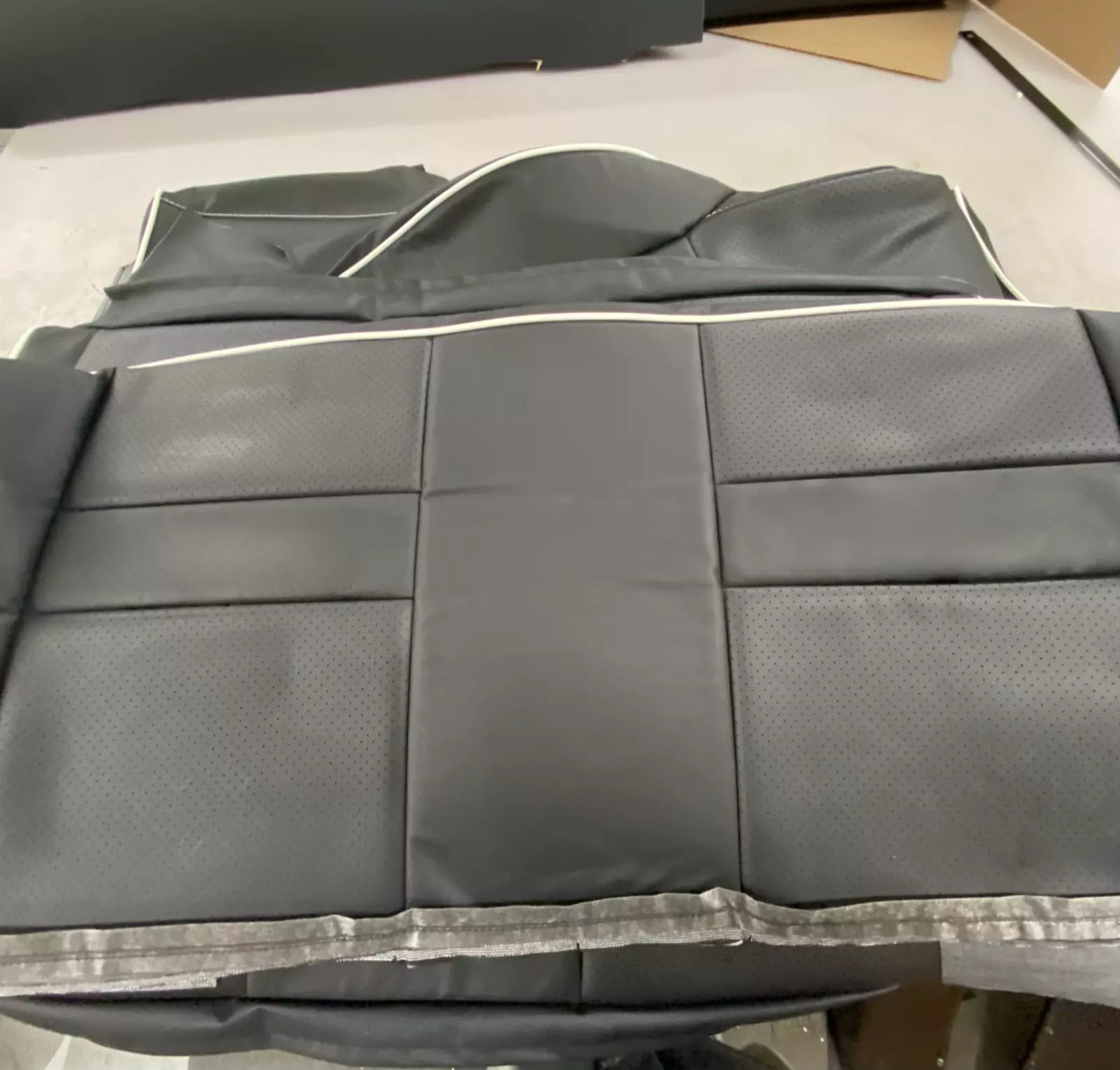 1989-1997 Geo Tracker seats upholstery